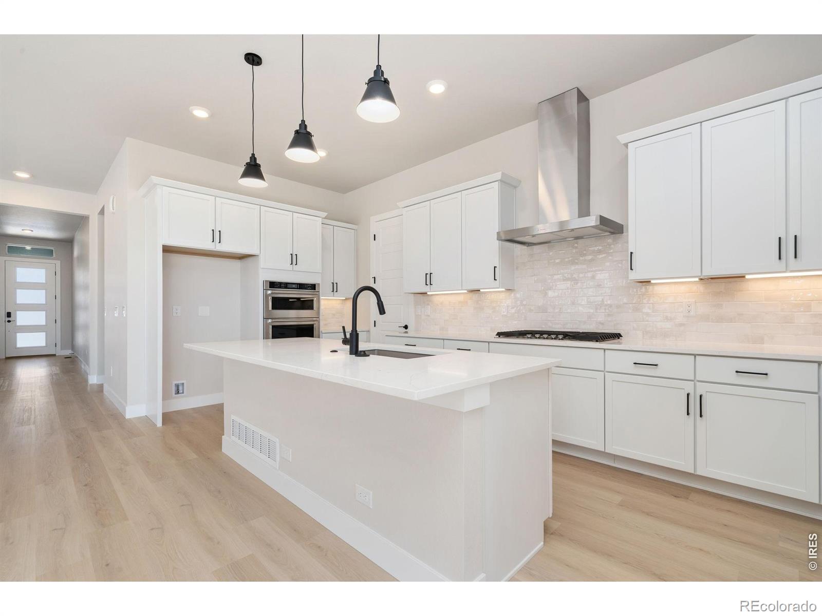 MLS Image #7 for 1683  sundown run drive,windsor, Colorado