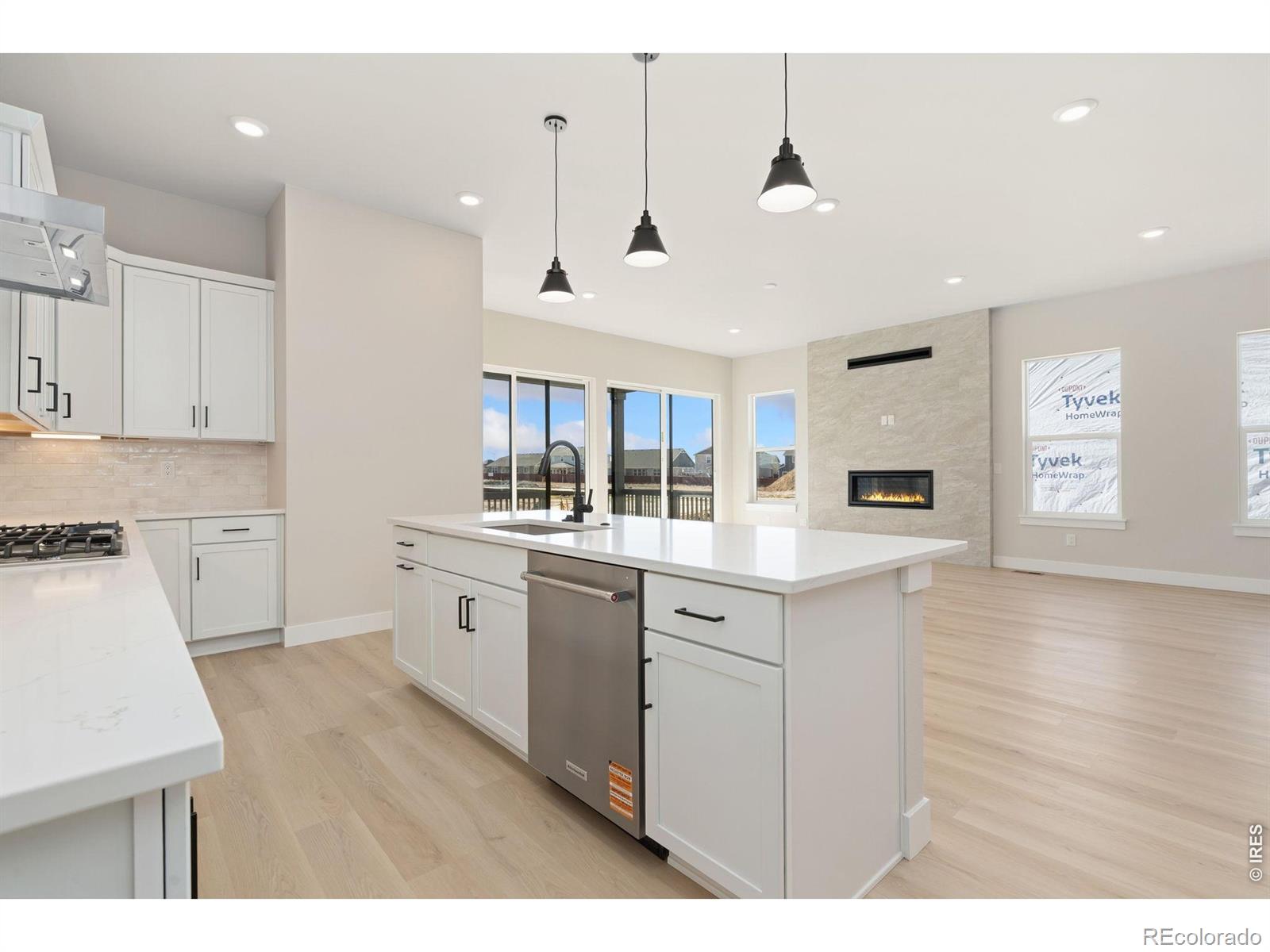 MLS Image #8 for 1683  sundown run drive,windsor, Colorado