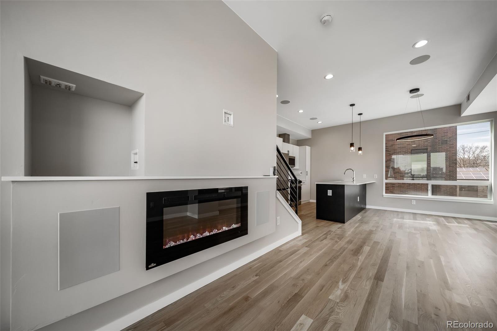 MLS Image #15 for 3939  inca street,denver, Colorado