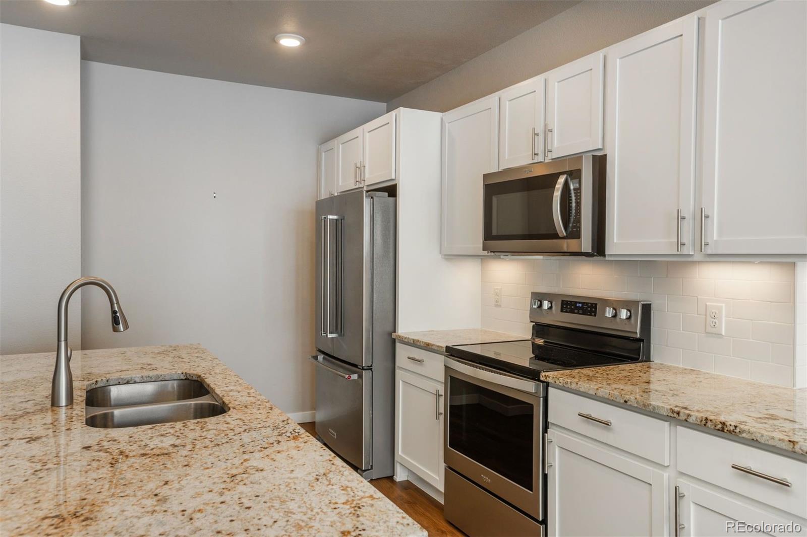 MLS Image #4 for 460 e fremont place 309,centennial, Colorado