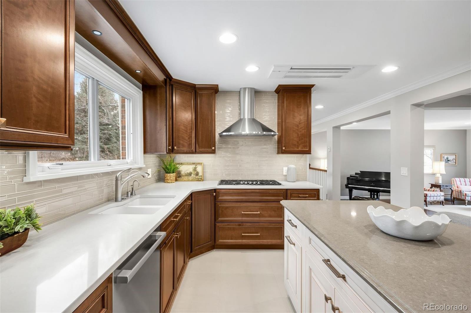 MLS Image #5 for 5832 s geneva street,greenwood village, Colorado