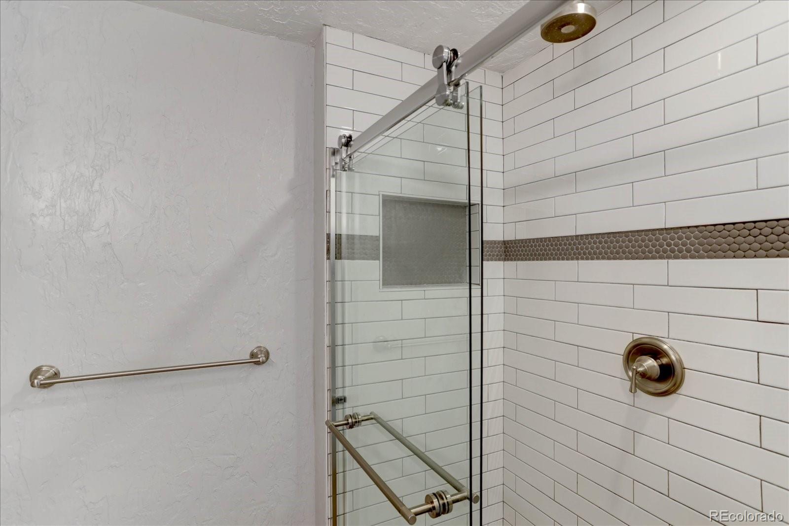 MLS Image #18 for 2741 s sherman street,englewood, Colorado