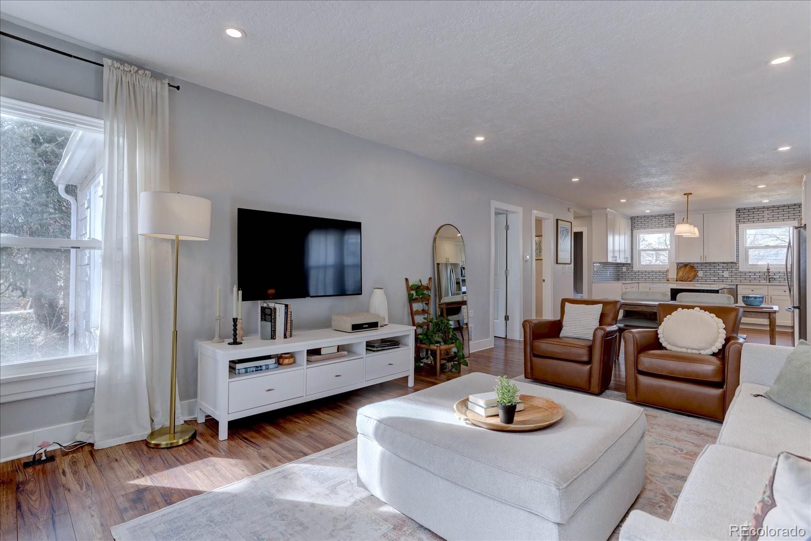 MLS Image #6 for 2741 s sherman street,englewood, Colorado