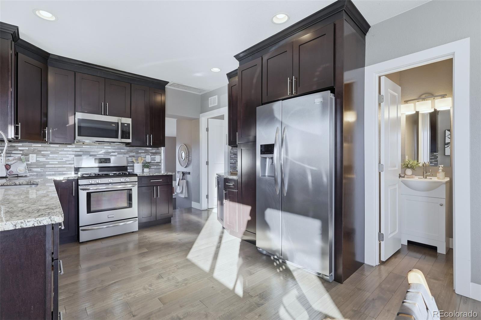 MLS Image #12 for 2737 n elizabeth street,denver, Colorado