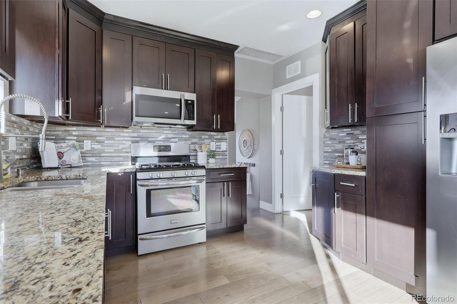 MLS Image #13 for 2737 n elizabeth street,denver, Colorado