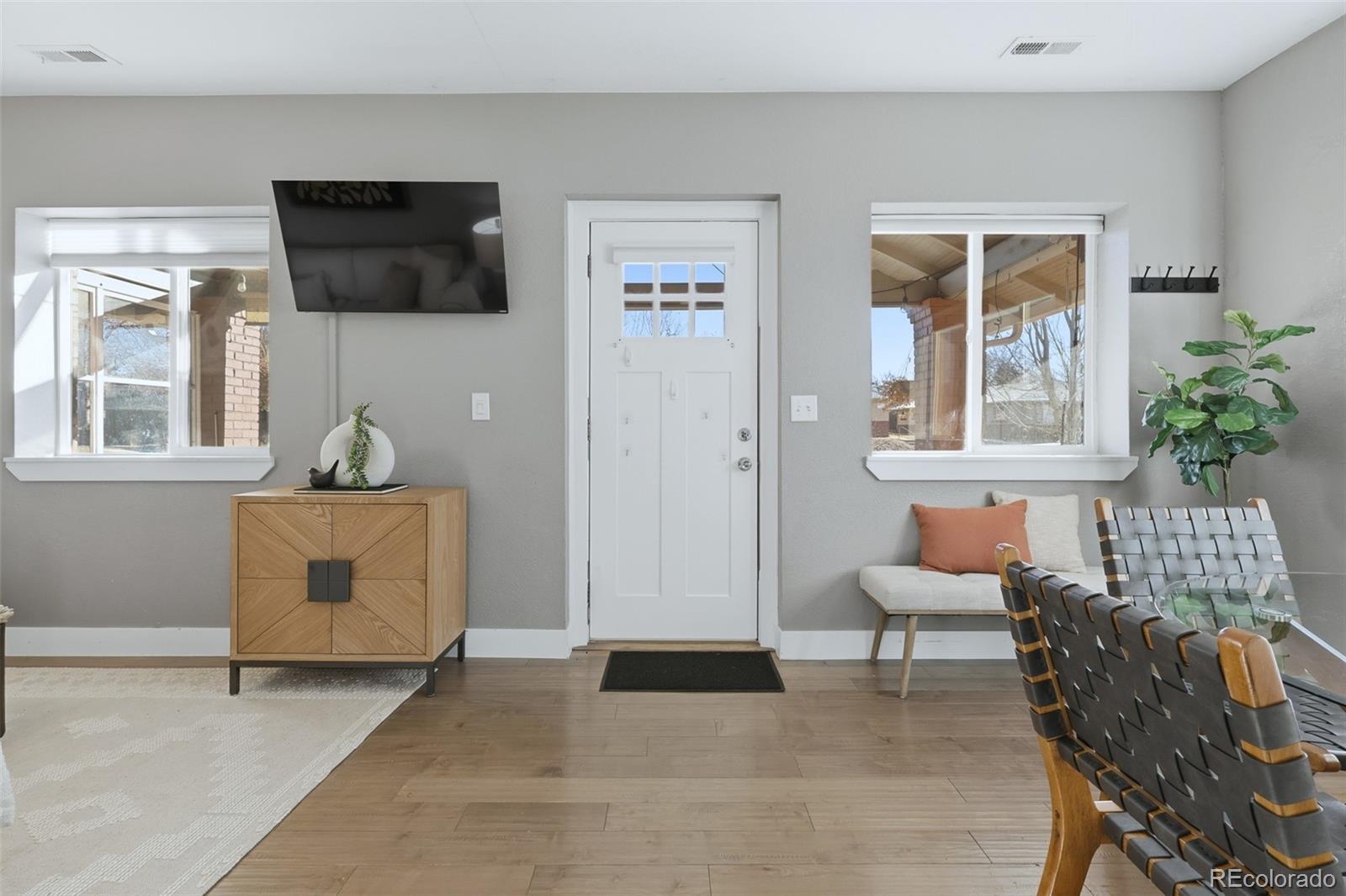MLS Image #3 for 2737 n elizabeth street,denver, Colorado