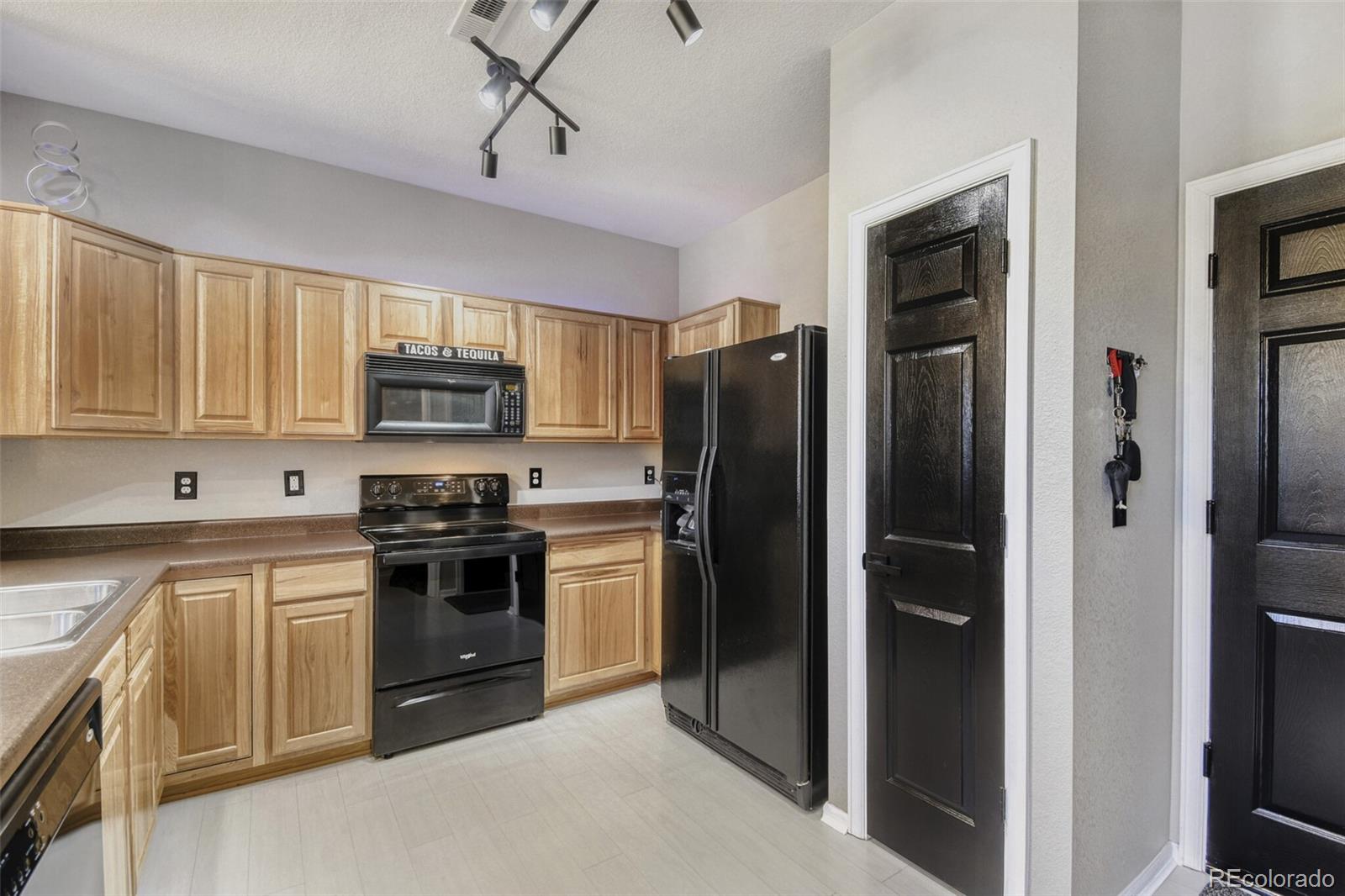 MLS Image #12 for 12710  jasmine street b,thornton, Colorado