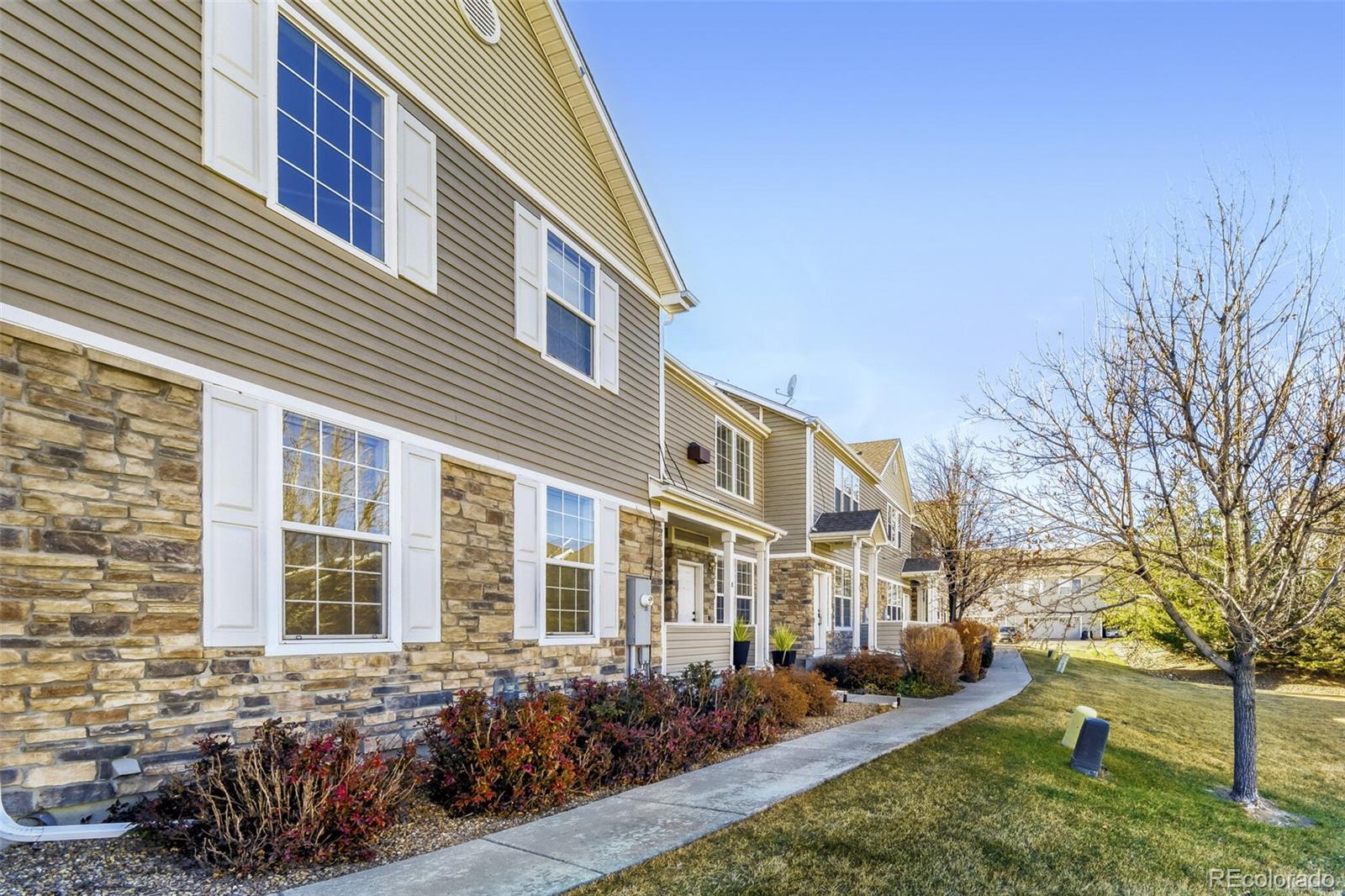MLS Image #3 for 12710  jasmine street b,thornton, Colorado