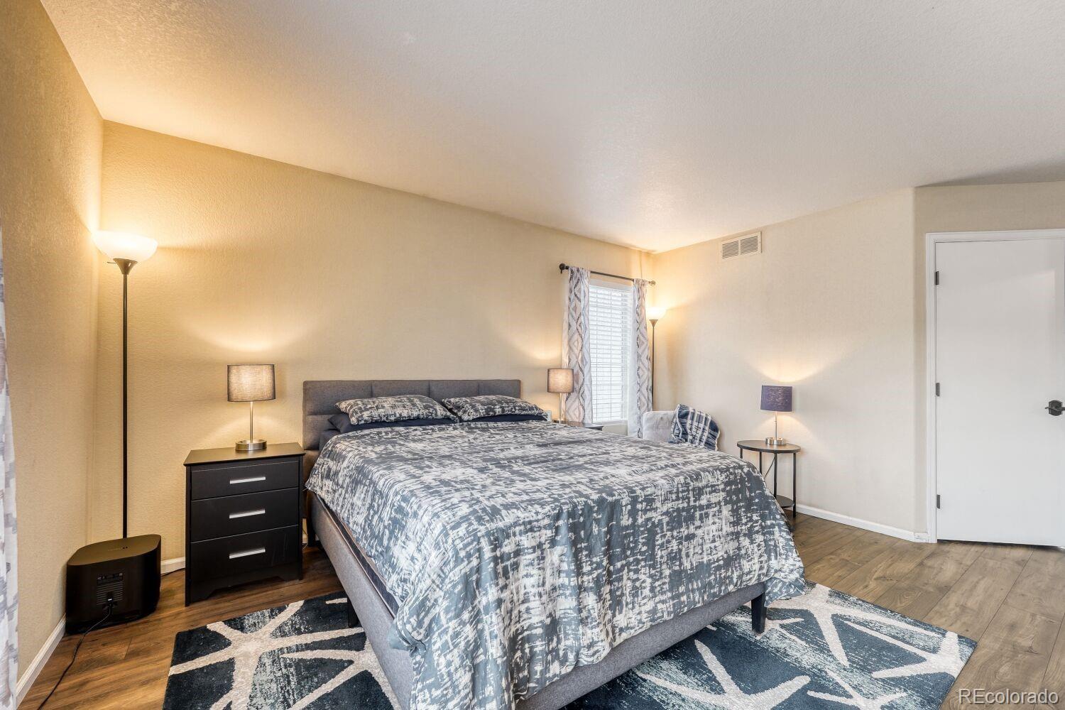 MLS Image #16 for 18765  burlington place,denver, Colorado