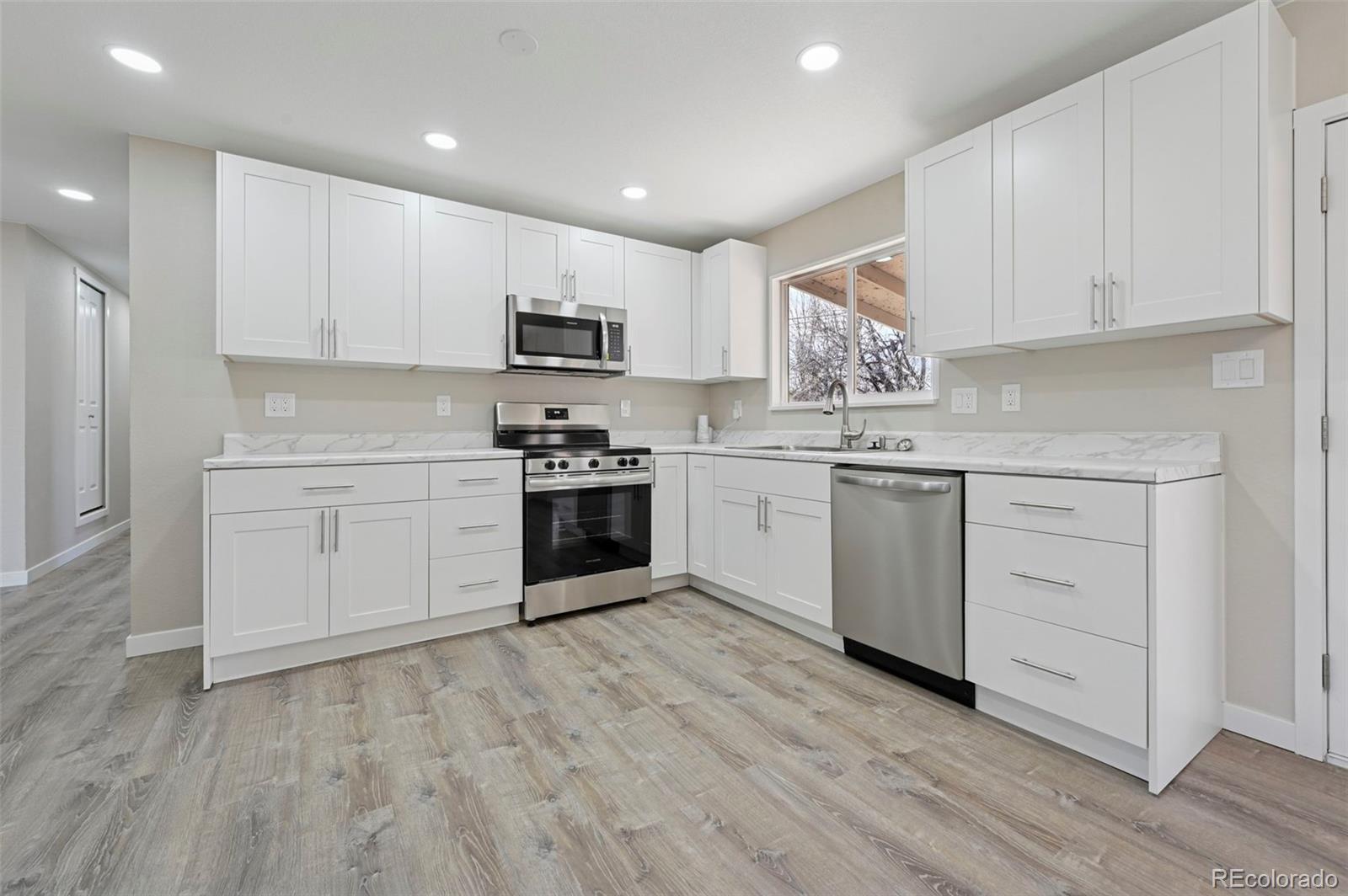 MLS Image #9 for 1416  prado drive,fountain, Colorado