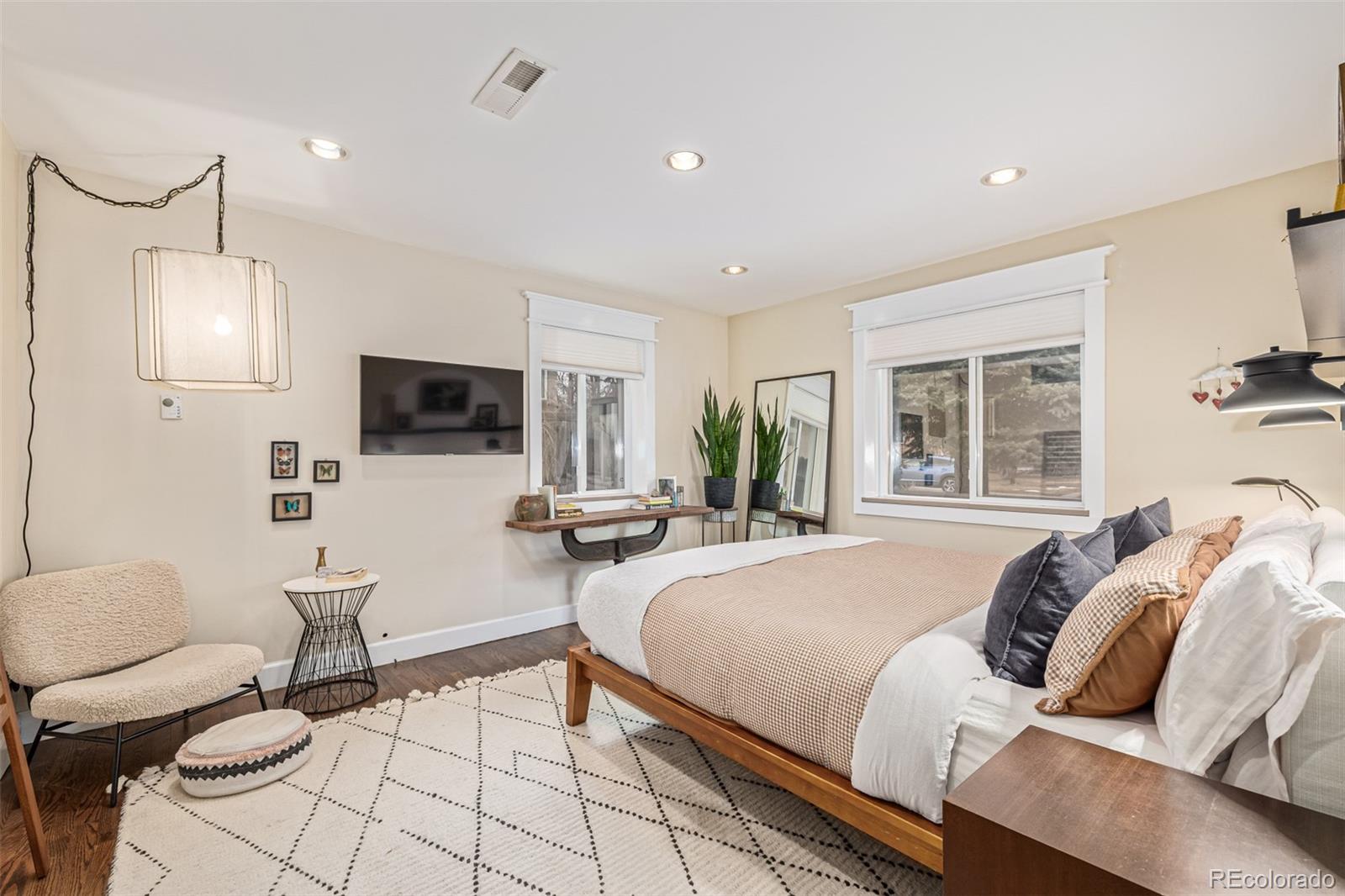 MLS Image #14 for 1227  elm street,denver, Colorado