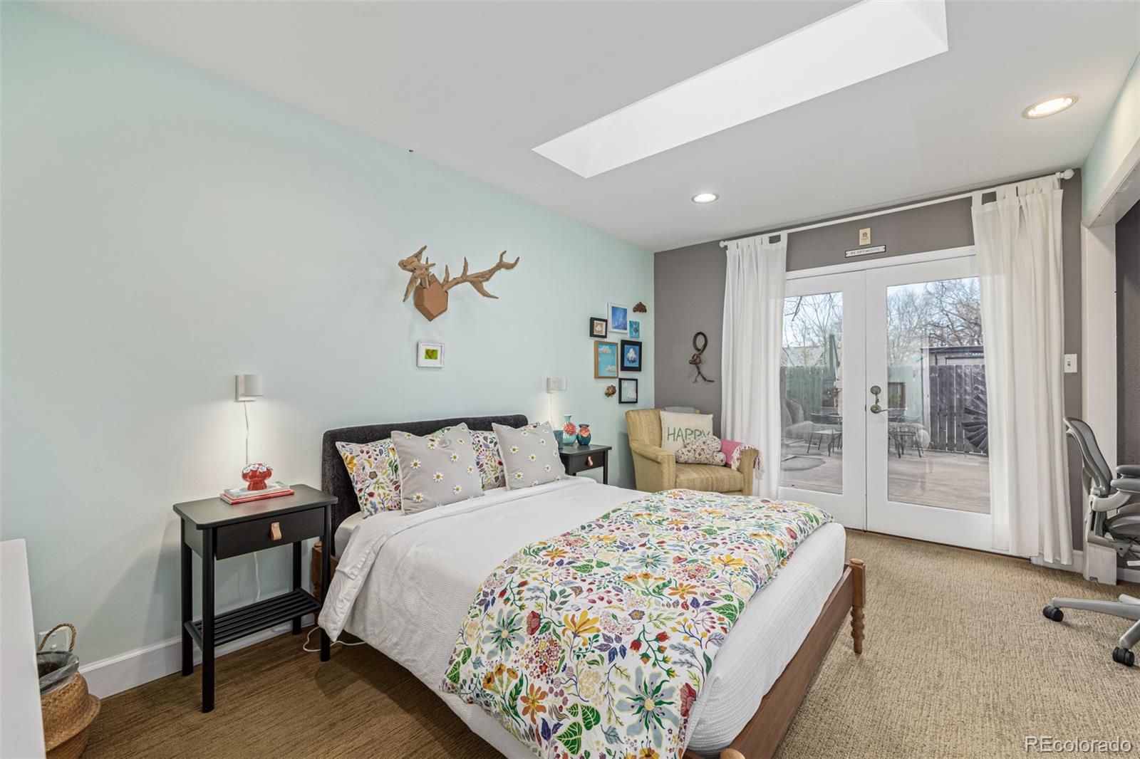 MLS Image #23 for 1227  elm street,denver, Colorado