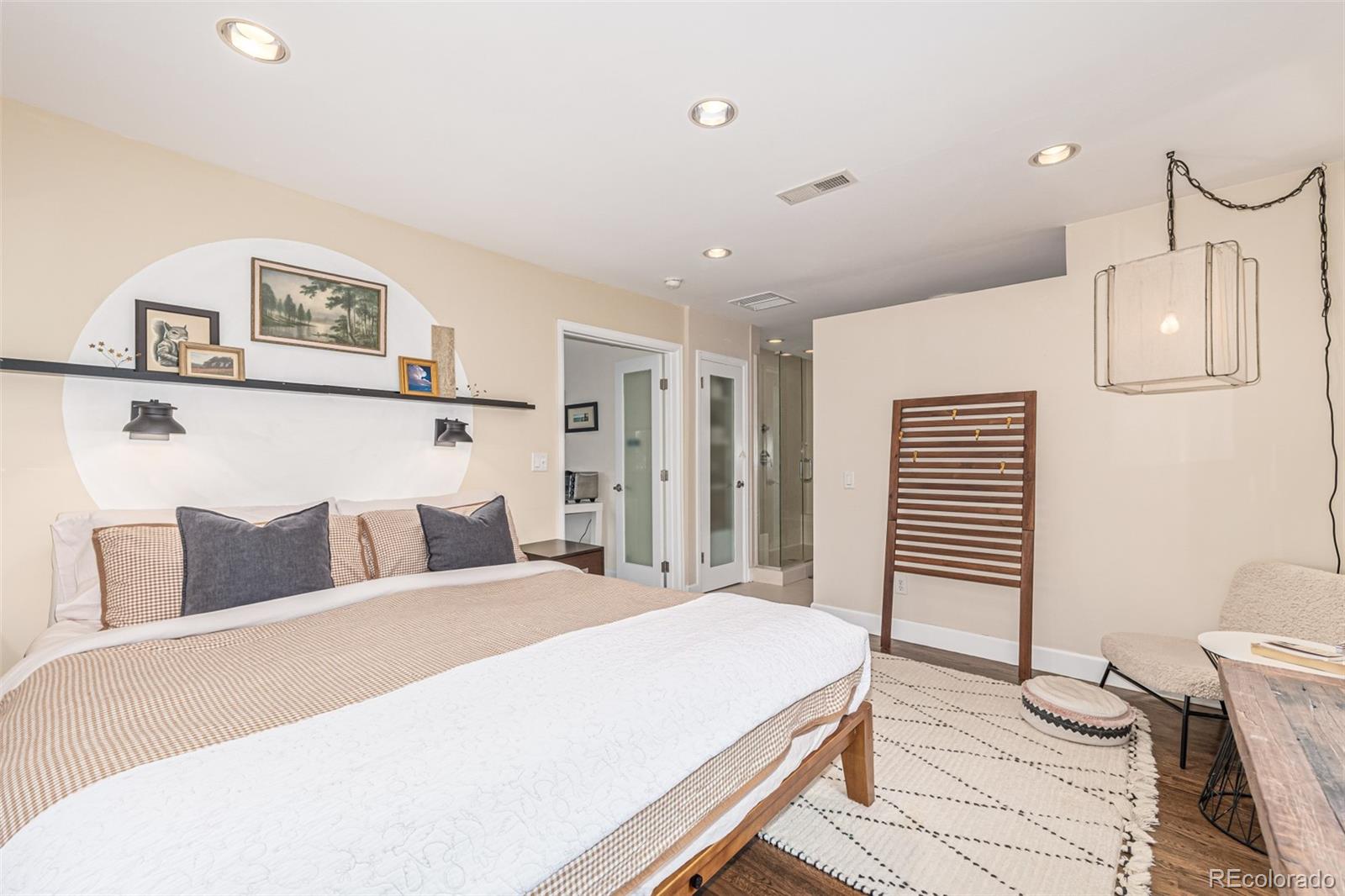 MLS Image #31 for 1227  elm street,denver, Colorado