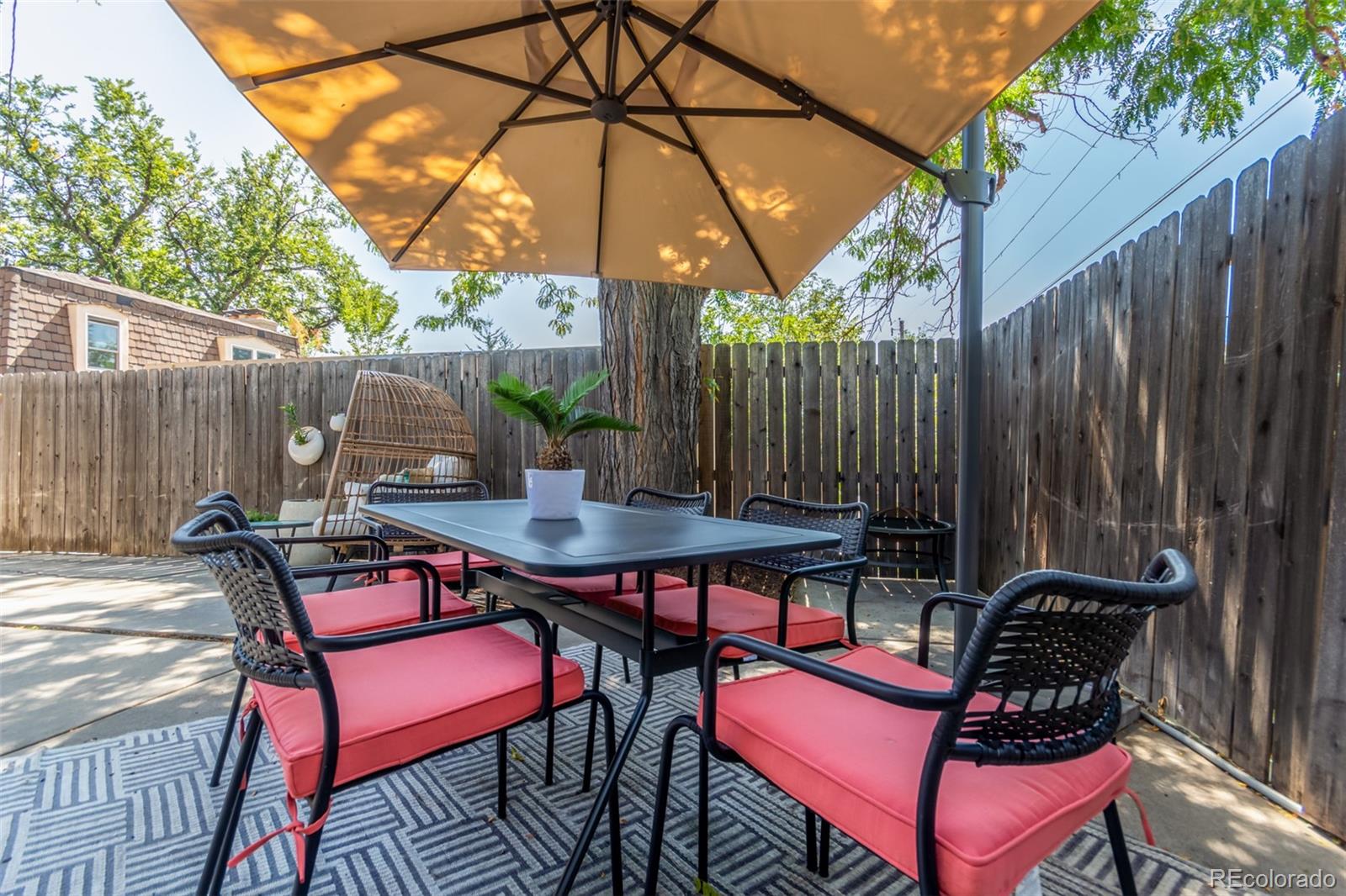 MLS Image #38 for 1227  elm street,denver, Colorado