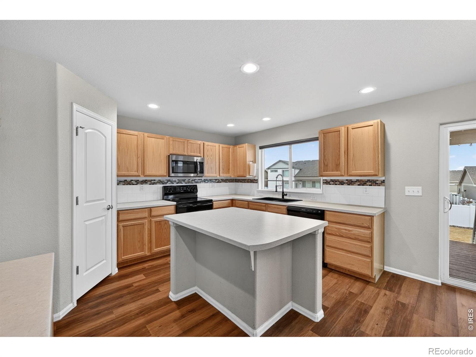 MLS Image #6 for 1616  104th ave pl,greeley, Colorado