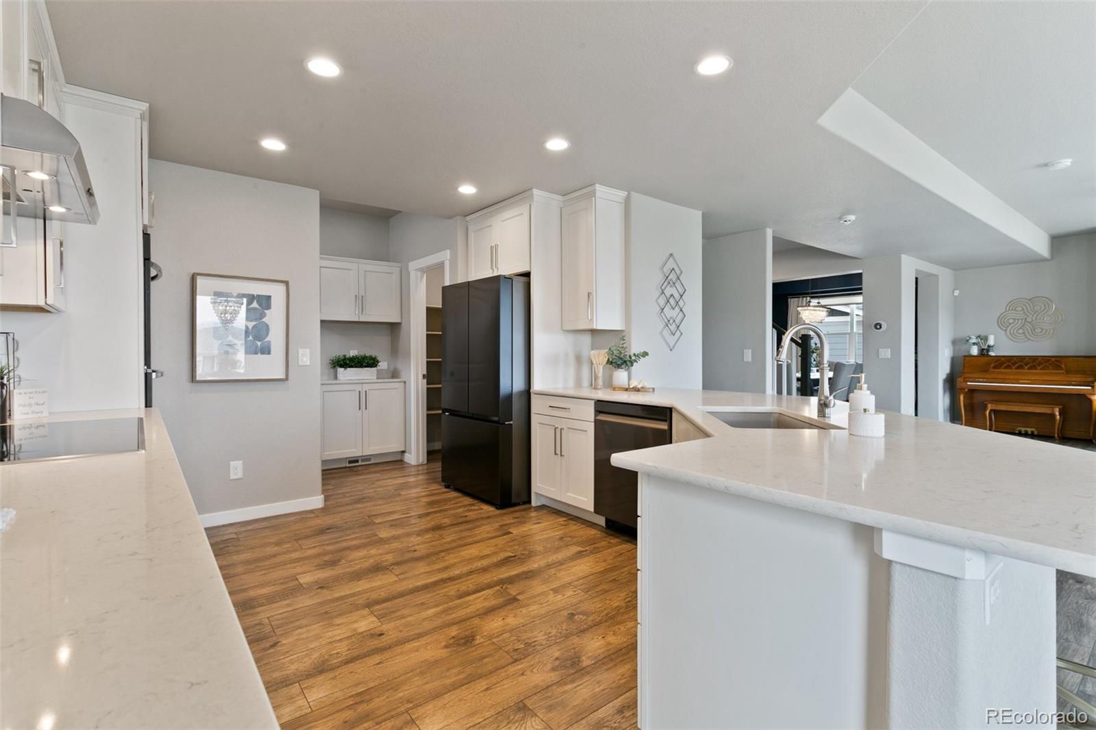 MLS Image #8 for 10112  thrive lane,colorado springs, Colorado