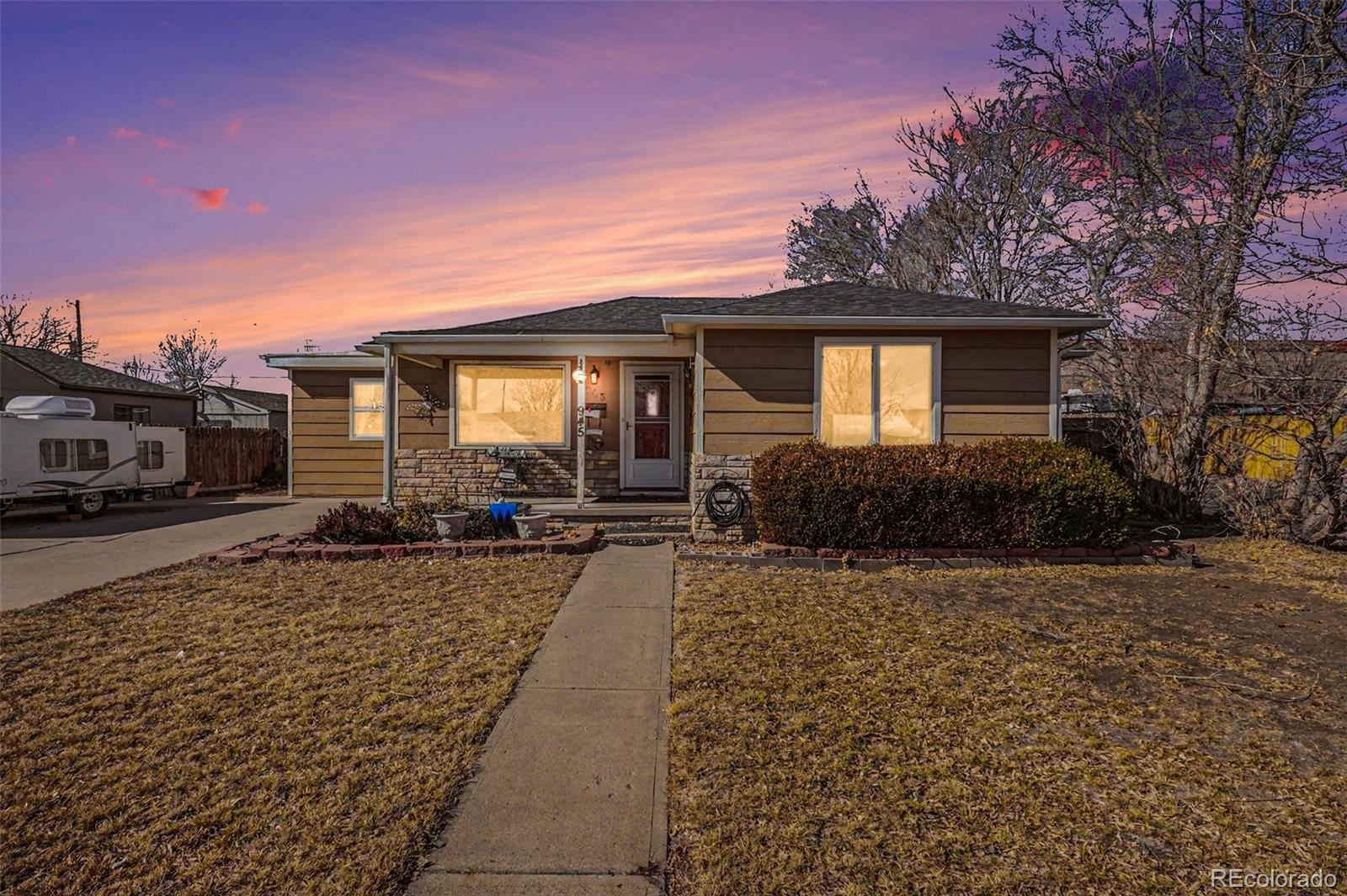 MLS Image #1 for 945 s eliot street,denver, Colorado