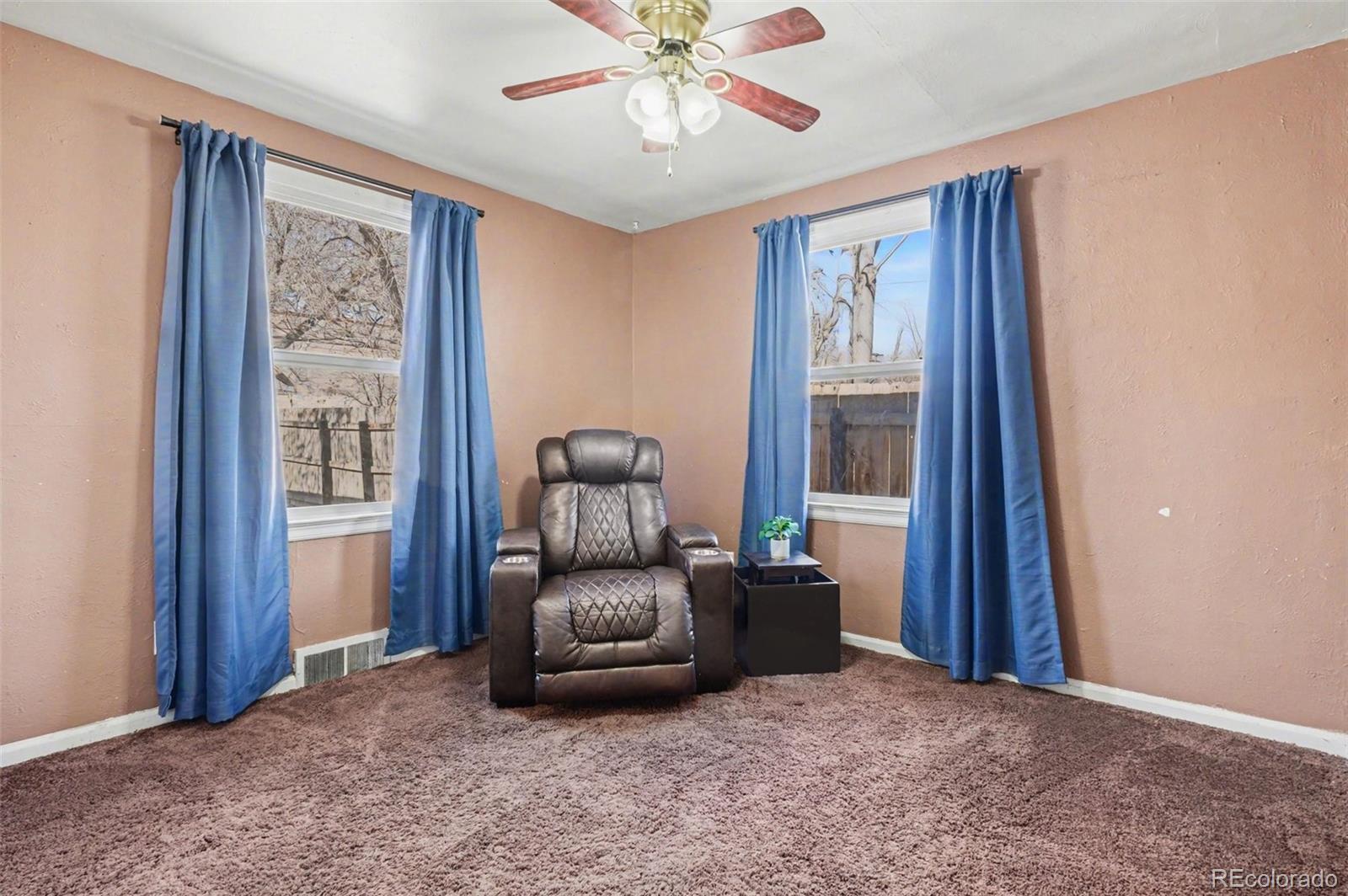 MLS Image #14 for 945 s eliot street,denver, Colorado