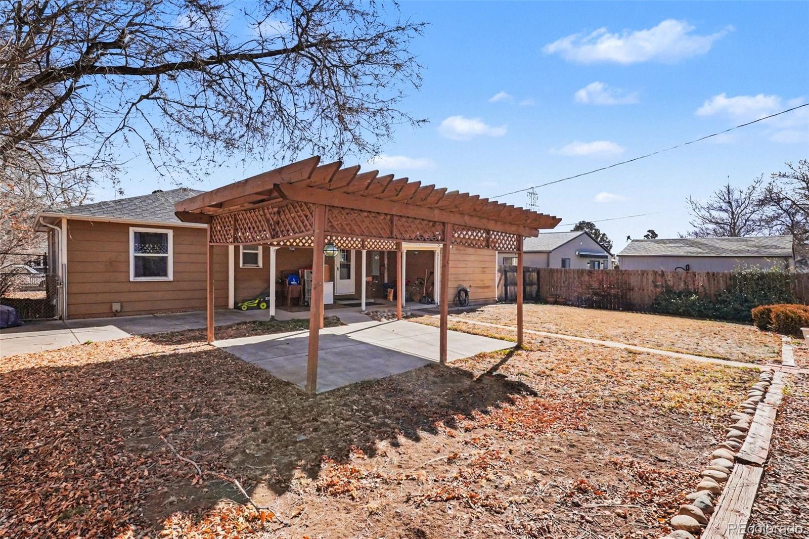 MLS Image #17 for 945 s eliot street,denver, Colorado