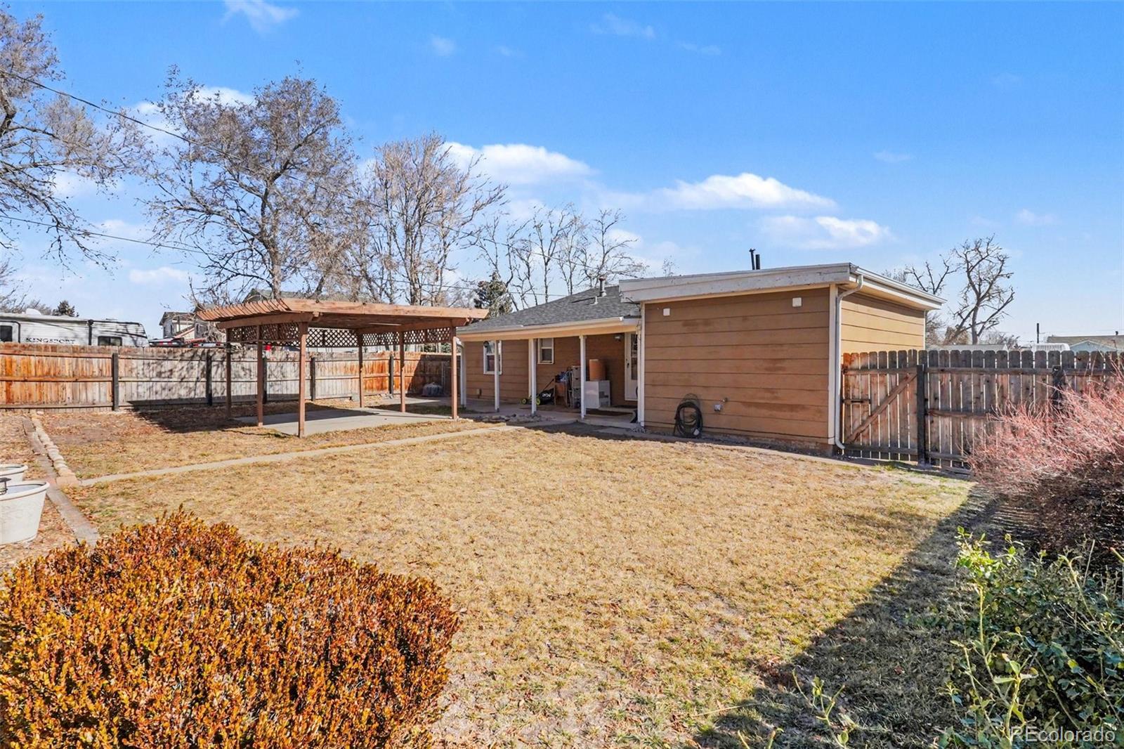 MLS Image #20 for 945 s eliot street,denver, Colorado