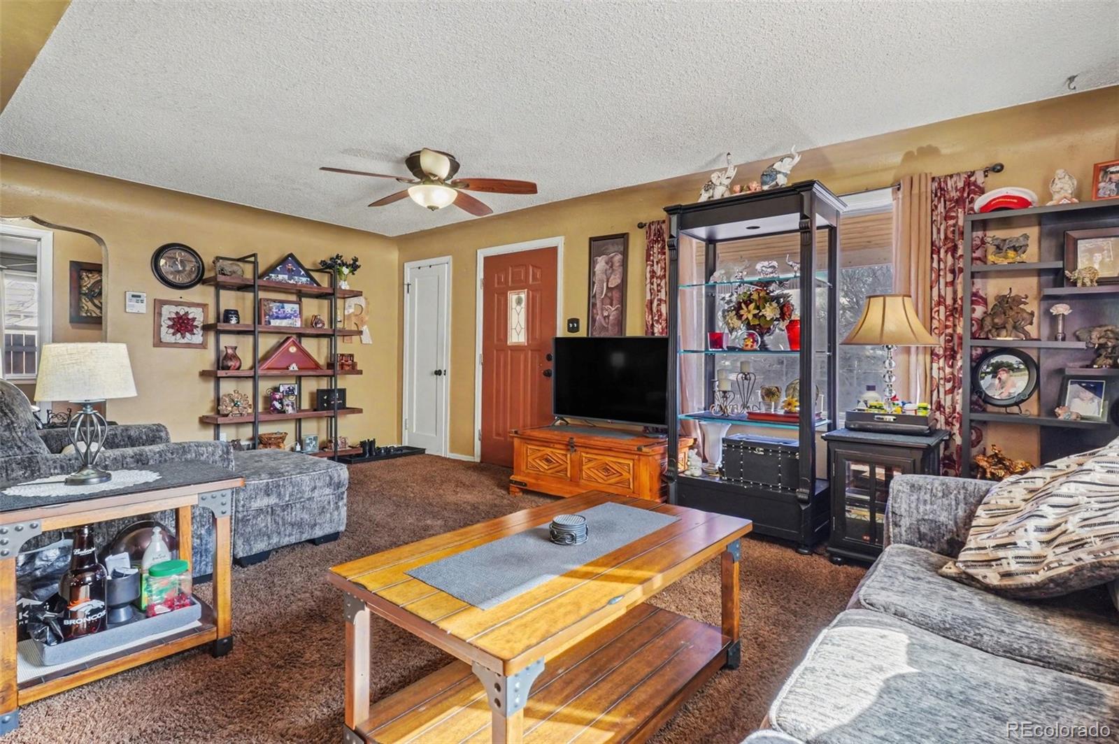MLS Image #3 for 945 s eliot street,denver, Colorado