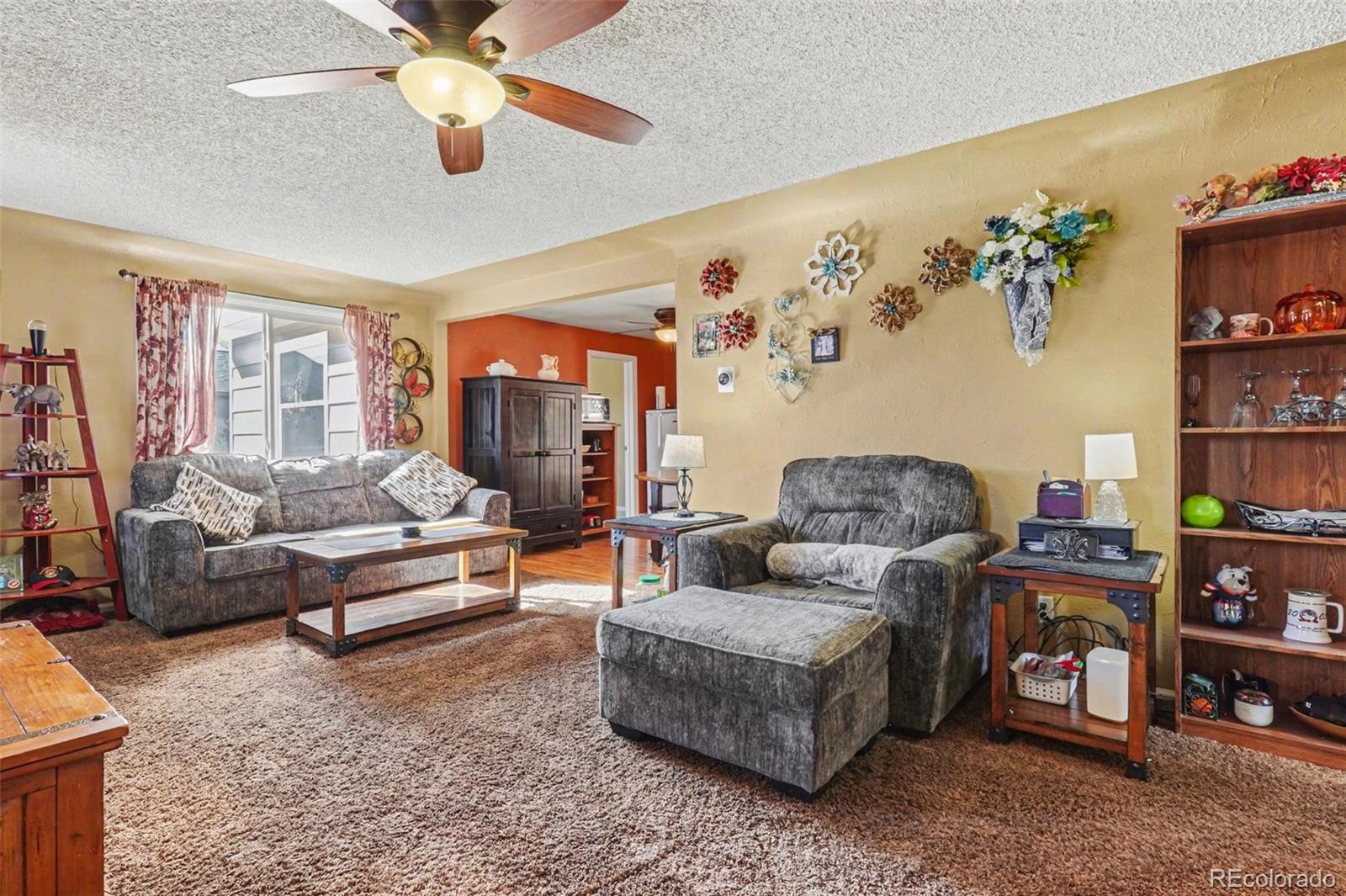 MLS Image #4 for 945 s eliot street,denver, Colorado