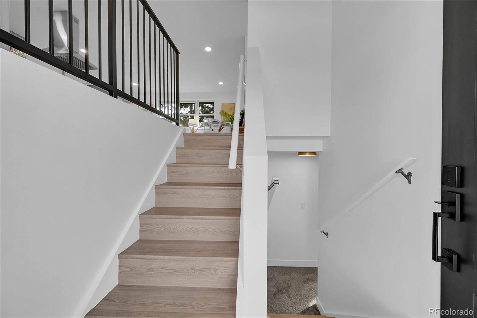 MLS Image #3 for 9230 w dakota avenue,lakewood, Colorado