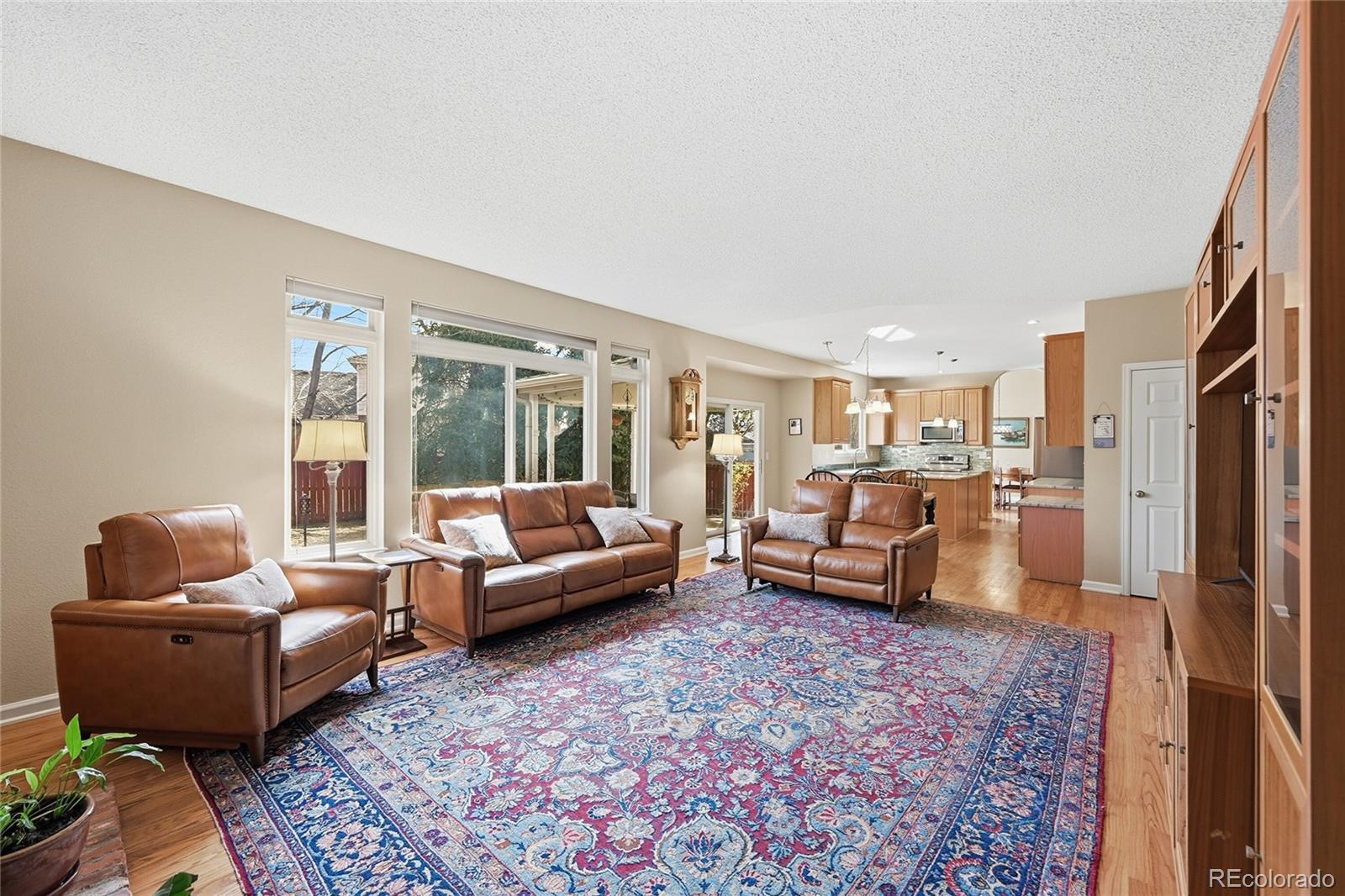 MLS Image #10 for 5886 s ensenada street,aurora, Colorado