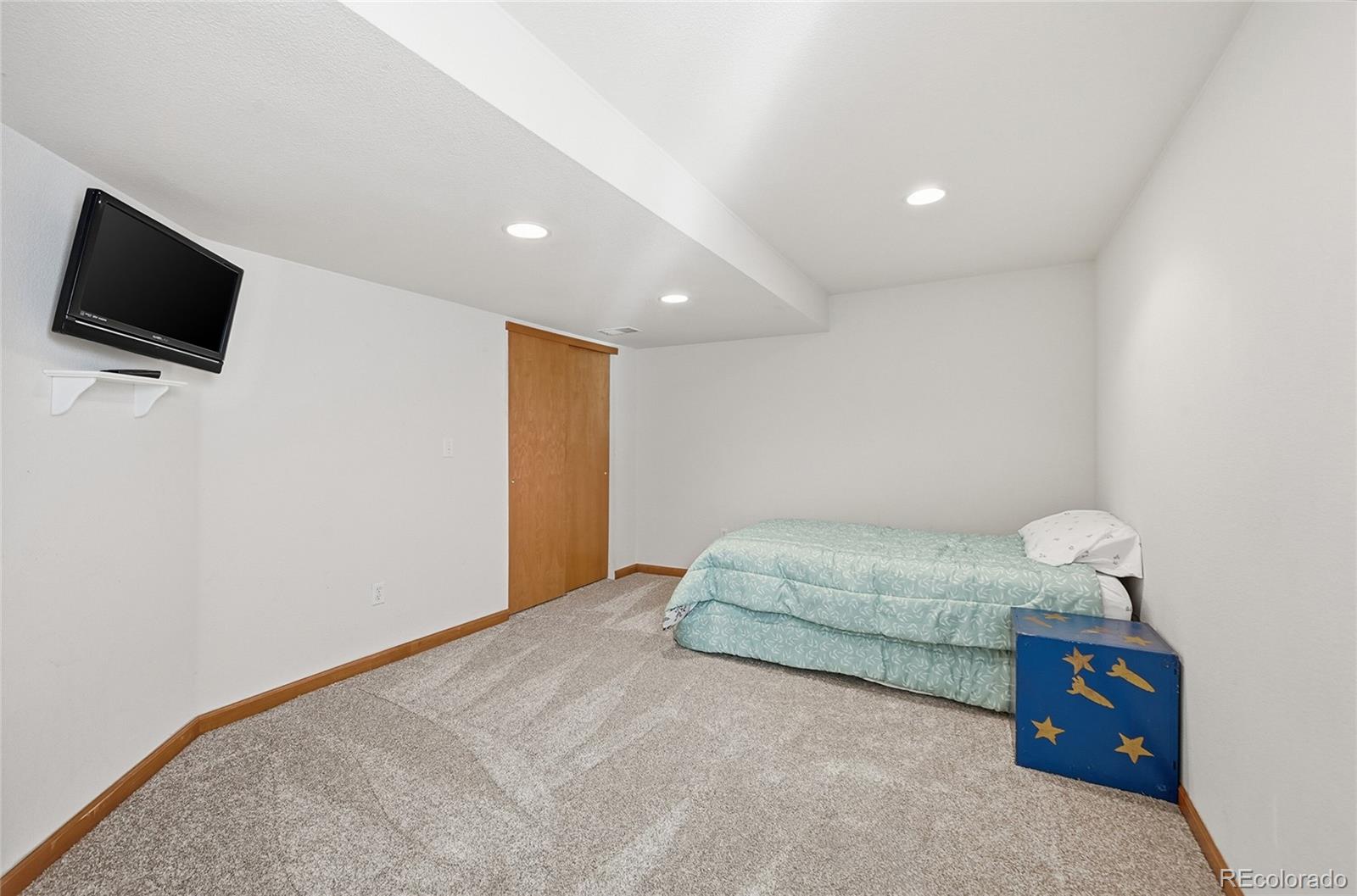 MLS Image #29 for 5886 s ensenada street,aurora, Colorado