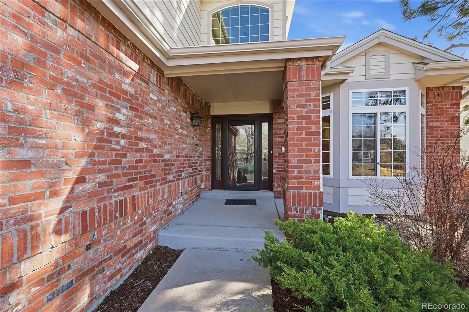 MLS Image #3 for 5886 s ensenada street,aurora, Colorado
