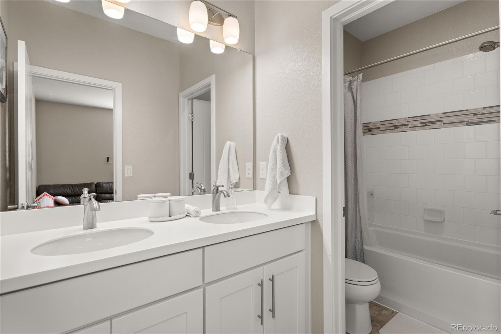 MLS Image #34 for 955  equinox drive,erie, Colorado