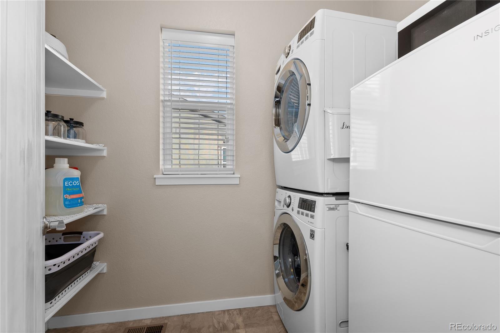 MLS Image #38 for 955  equinox drive,erie, Colorado