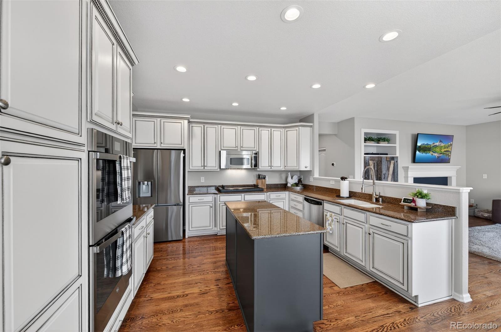MLS Image #10 for 1667 s de gaulle way,aurora, Colorado