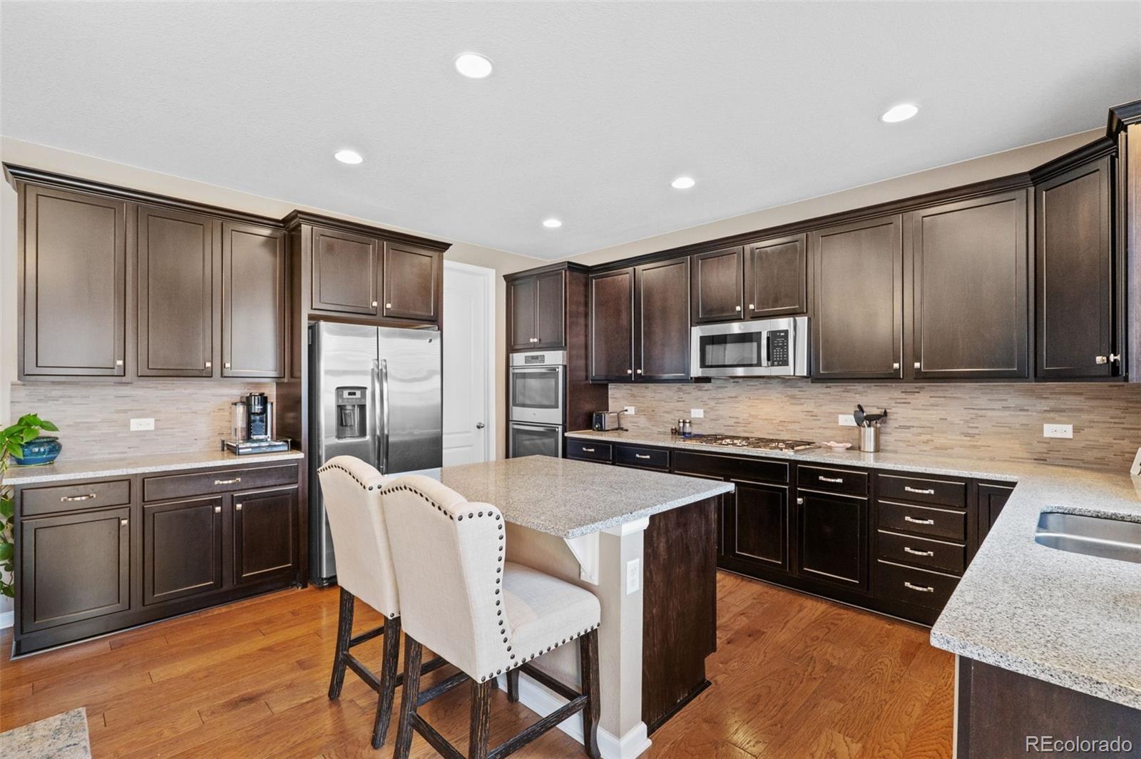 MLS Image #15 for 5967 s langdale court,aurora, Colorado