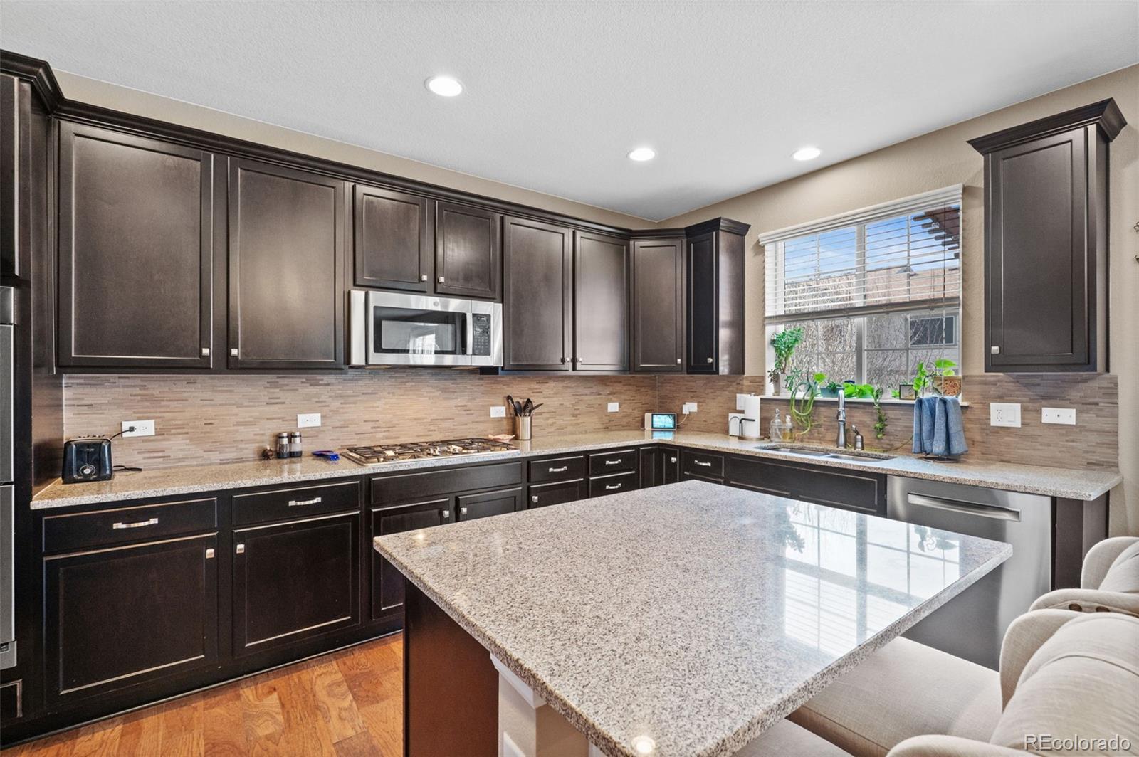 MLS Image #16 for 5967 s langdale court,aurora, Colorado
