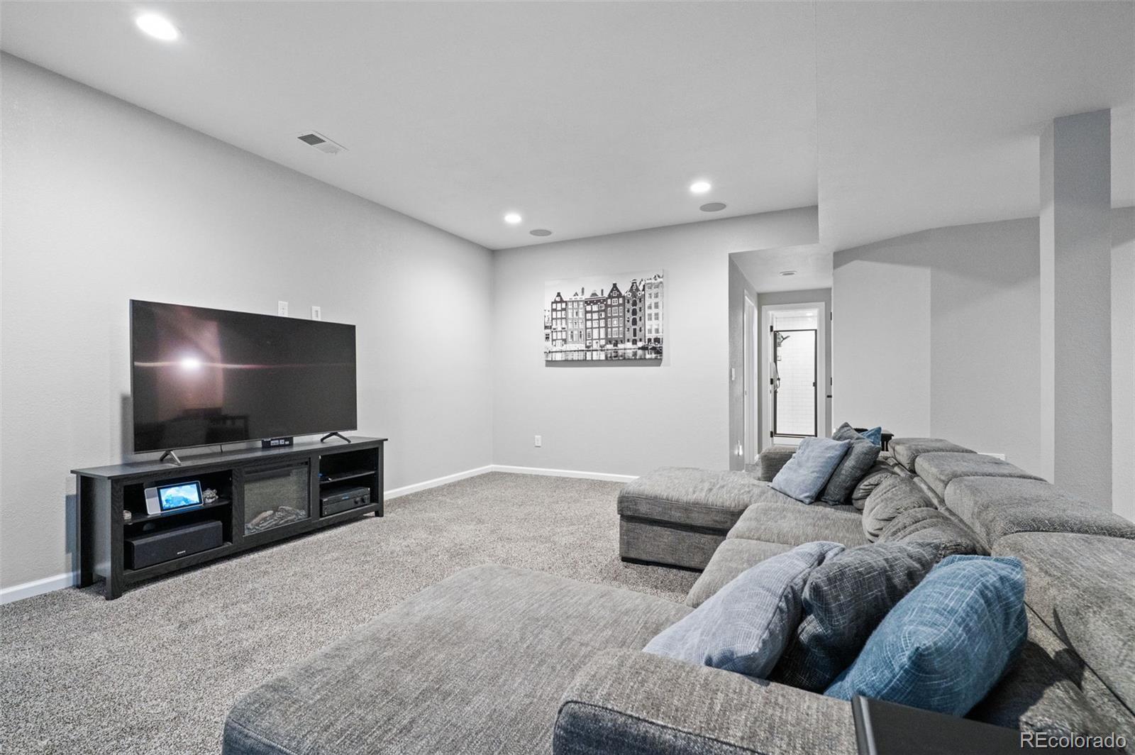 MLS Image #37 for 5967 s langdale court,aurora, Colorado