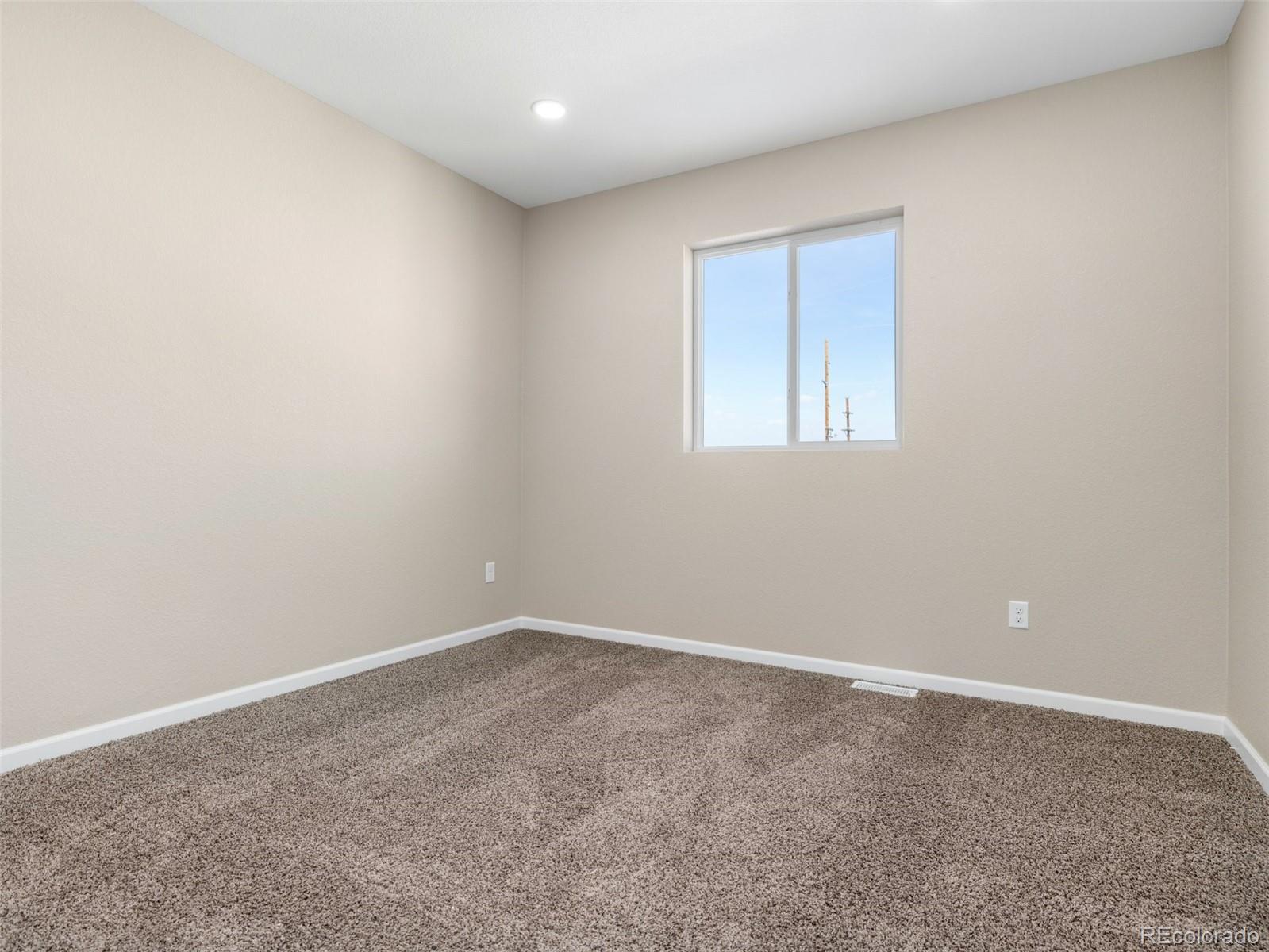 MLS Image #19 for 981 e waverly drive,pueblo, Colorado