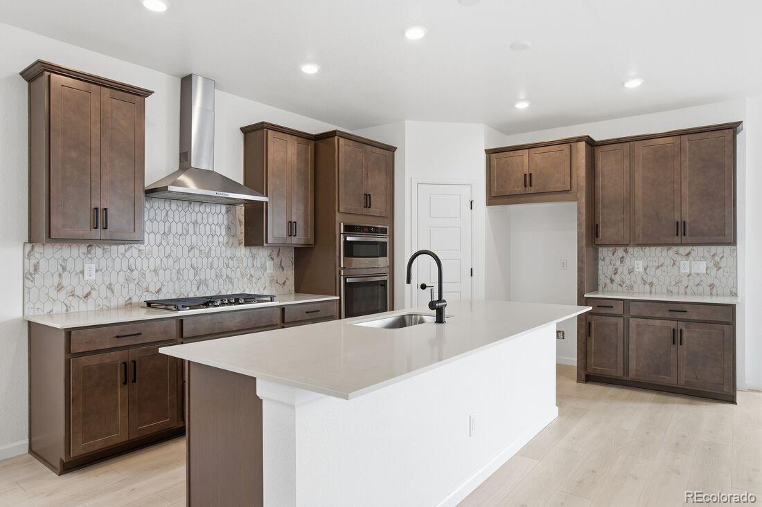 MLS Image #1 for 8784  whiteclover street,littleton, Colorado