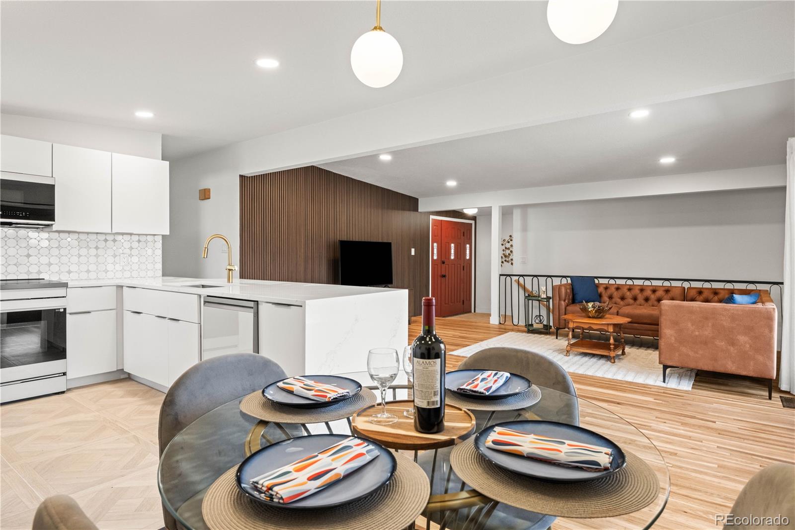 MLS Image #3 for 6785 s logan street,centennial, Colorado