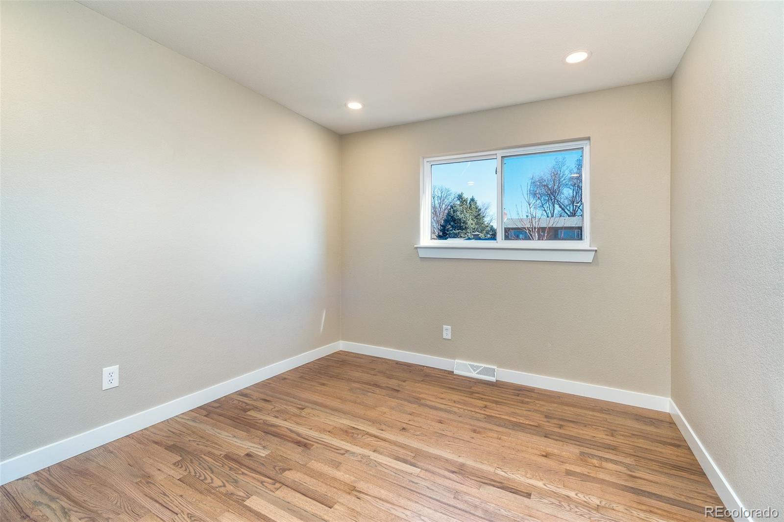 MLS Image #42 for 2210  wynkoop drive,colorado springs, Colorado