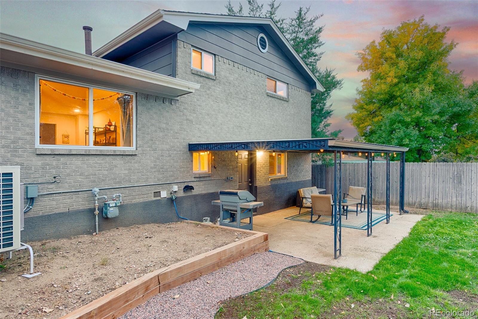 MLS Image #9 for 2210  wynkoop drive,colorado springs, Colorado