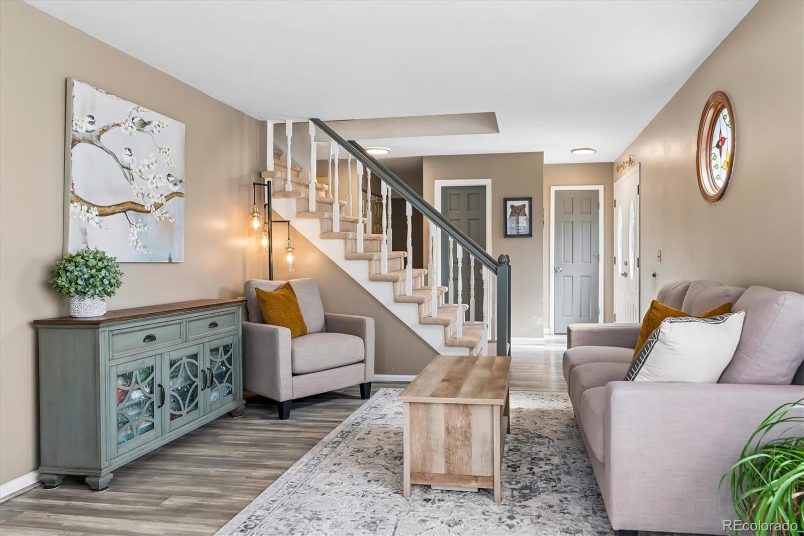 MLS Image #2 for 8281 s yukon way,littleton, Colorado