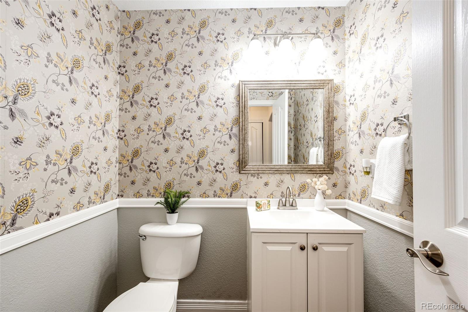 MLS Image #11 for 10086  wyecliff drive,highlands ranch, Colorado