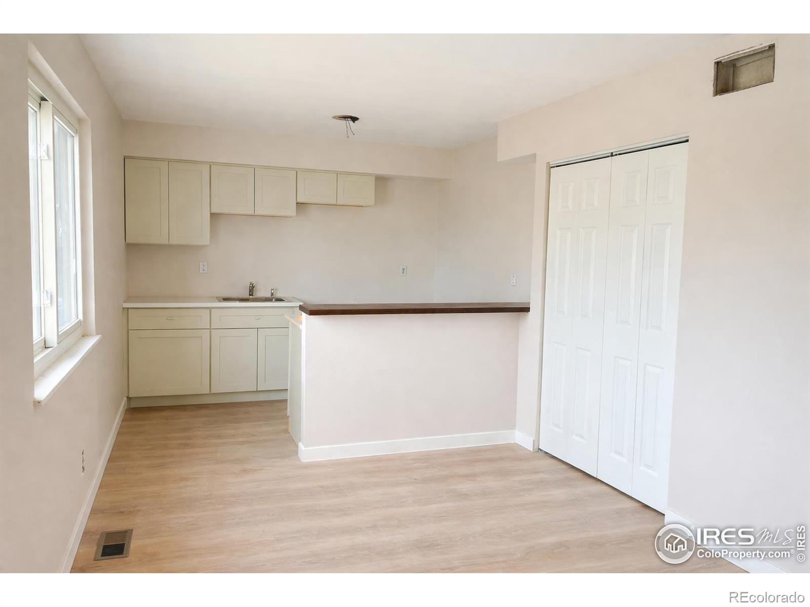 MLS Image #2 for 3354 s flower street,lakewood, Colorado