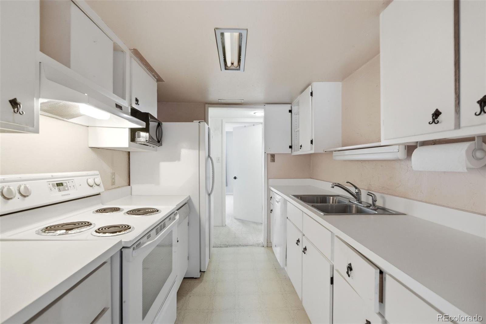 MLS Image #4 for 9700 e iliff avenue b14,denver, Colorado