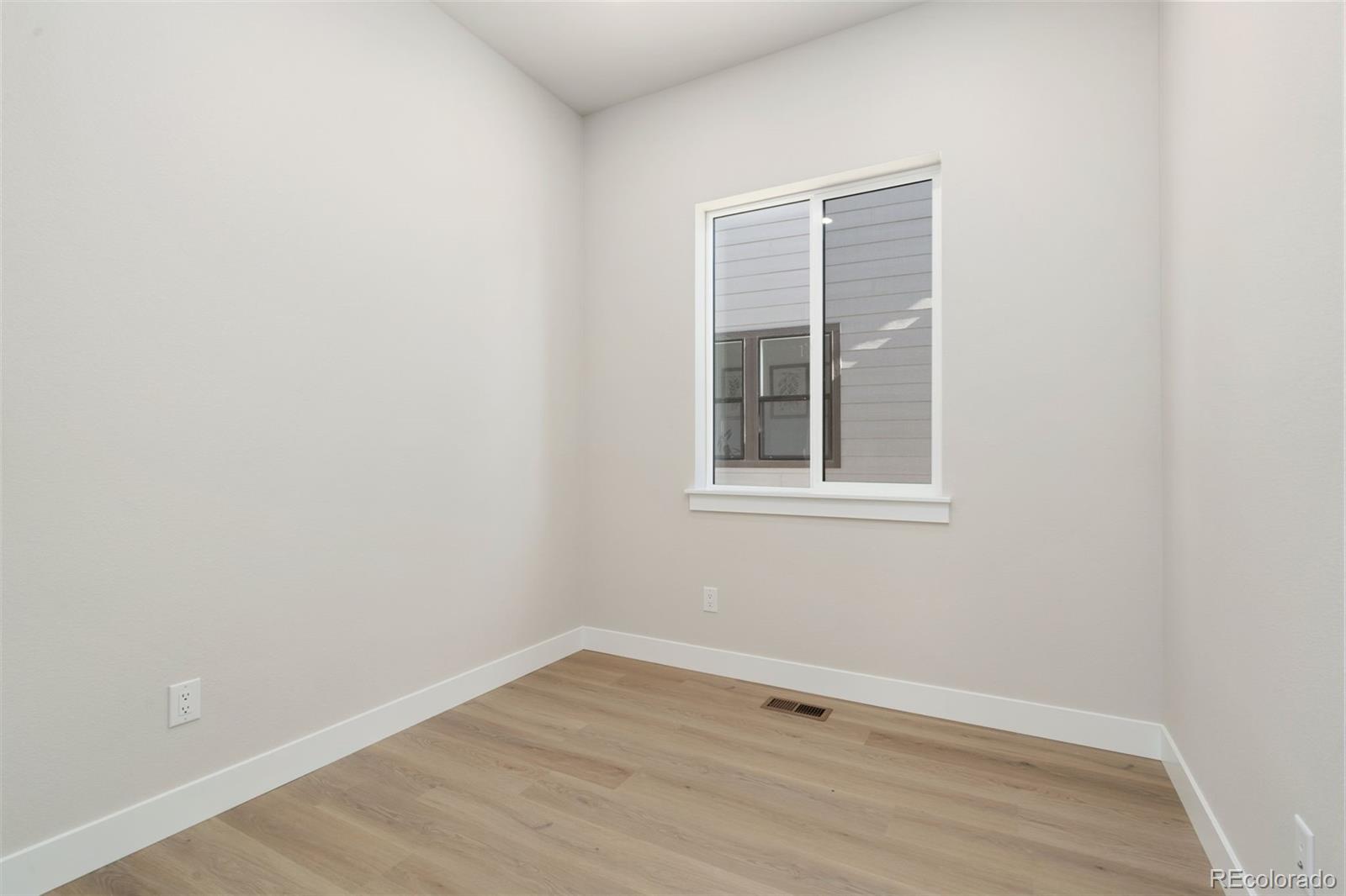 MLS Image #12 for 1683  sundown run drive,windsor, Colorado