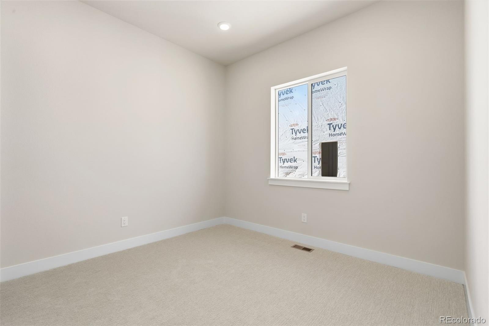 MLS Image #3 for 1683  sundown run drive,windsor, Colorado