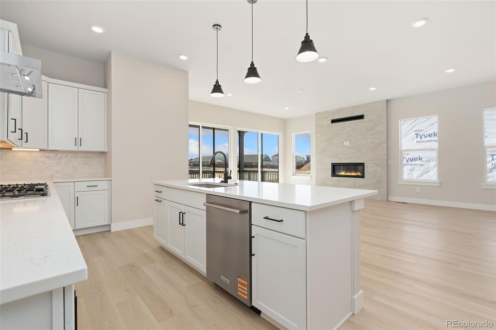 MLS Image #9 for 1683  sundown run drive,windsor, Colorado