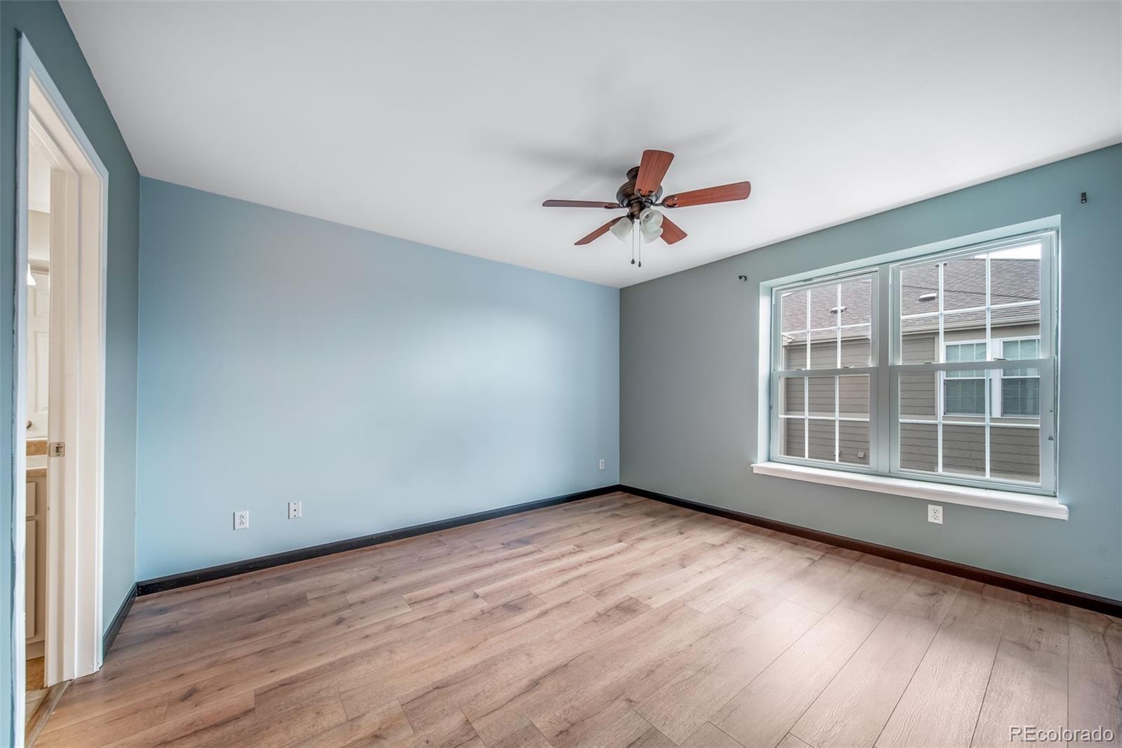 MLS Image #11 for 12935  ironstone way 302,parker, Colorado