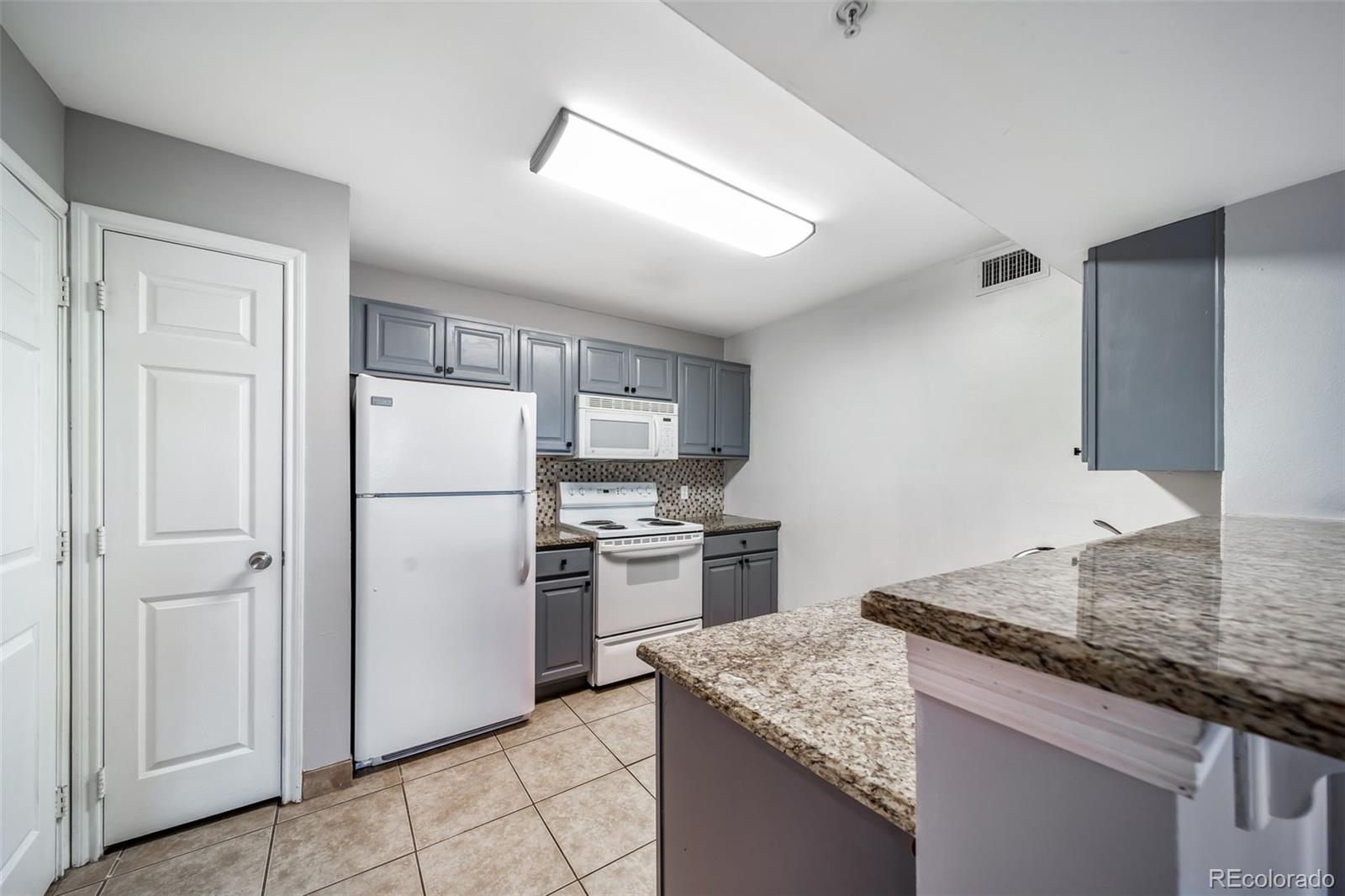 MLS Image #7 for 12935  ironstone way 302,parker, Colorado